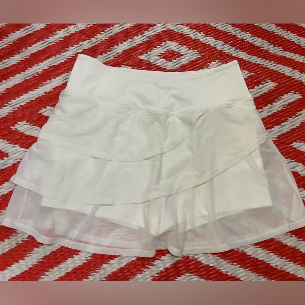 NWOT white athletic skort tiered sheer mesh layered tennis, golf, pickleball.